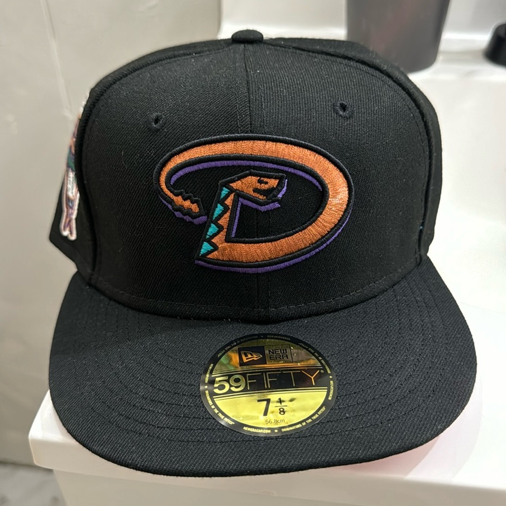 Diamondback's fitted cap